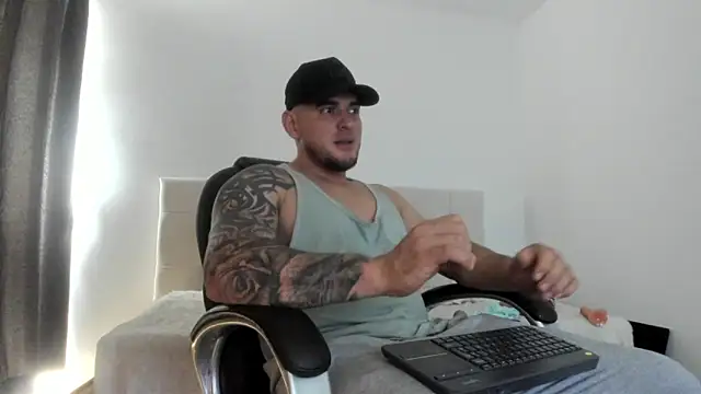 Teilor Creed online show from 25, 9, 2025