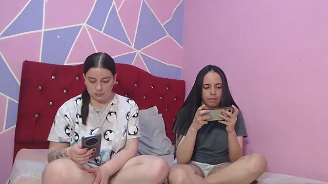 Snapshot of Lola_barbara chatting on 21, 4, 2026 Lola barbara online show from 21, 4, 2026