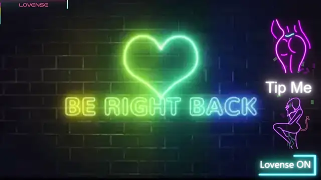 Snapshot of MrAndMrsCrook chatting on 11, 1, 2026 MrAndMrsCrook online show from 11, 1, 2026