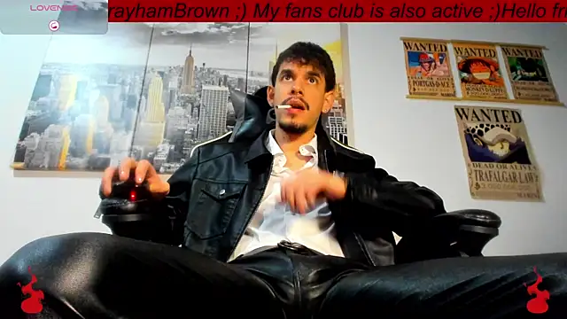 Snapshot of BRAYHAMBROWN chatting on 31, 3, 2026 BRAYHAMBROWN online show from 31, 3, 2026