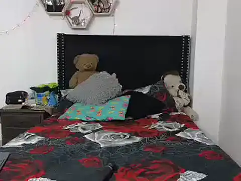 charlotte 077 online show from 20, 2, 2025