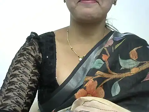 Snapshot of rashmika_reddy chatting on 27, 3, 2026 rashmika reddy online show from 27, 3, 2026