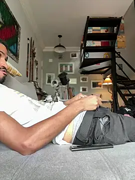 Snapshot of hotcamboy420 chatting on 28, 1, 2025 hotcamboy420 online show from 28, 1, 2025