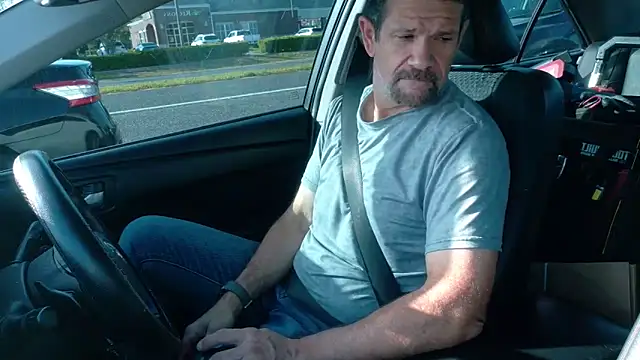 Snapshot of allenspuninfla chatting on 3, 4, 2026 allenspuninfla online show from 3, 4, 2026