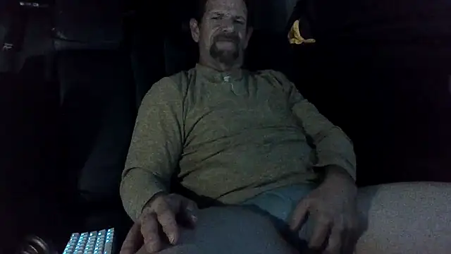 Snapshot of allenspuninfla chatting on 9, 4, 2026 allenspuninfla online show from 9, 4, 2026