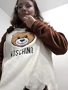 karlamorris  online show from 12, 1, 2025