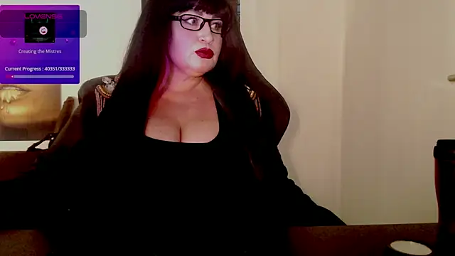 Snapshot of NannaGlossa chatting on 27, 3, 2026 NannaGlossa online show from 27, 3, 2026