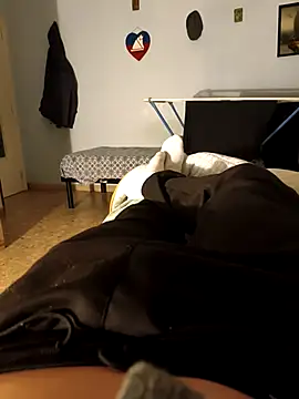 Snapshot of italovene chatting on 21, 12, 2025 italovene online show from 21, 12, 2025