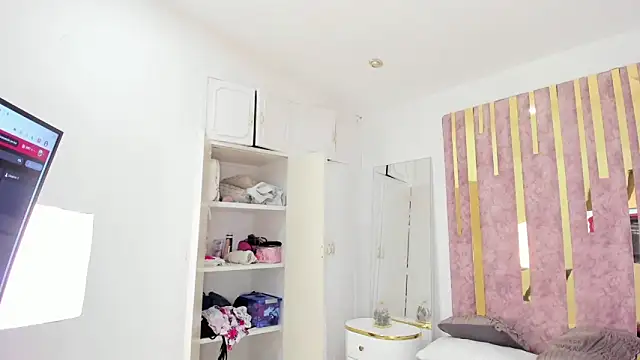 LeahxBarker online show from 25, 1, 2025