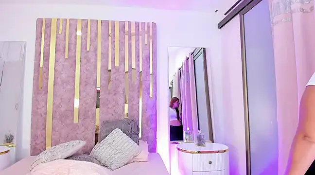 LeahxBarker online show from 27, 1, 2025