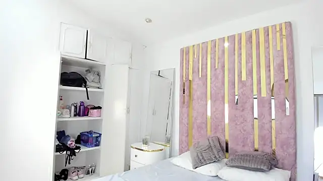 LeahxBarker online show from 28, 1, 2025