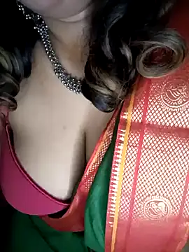 Snapshot of Leo_shreya_888 chatting on 14, 1, 2025 Leo shreya 888 online show from 14, 1, 2025