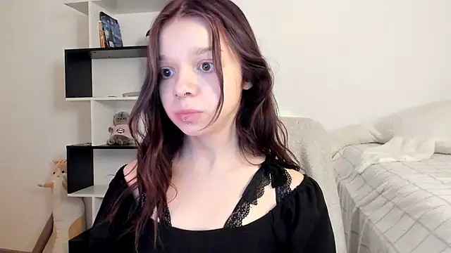 crystal lilith online show from 12, 2, 2025