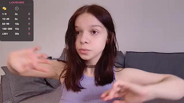 crystal lilith online show from 6, 10, 2025