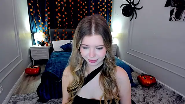 FollowLovee online show from 15, 10, 2025