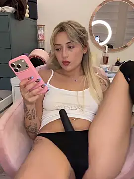 yaprakmericc online show from 31, 10, 2025