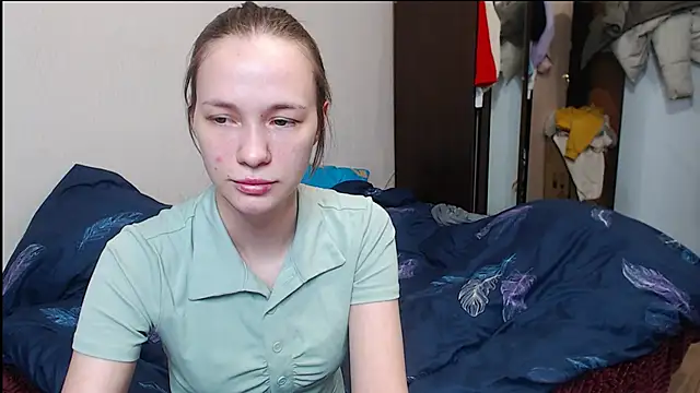 leila bambi  online show from 12, 3, 2025