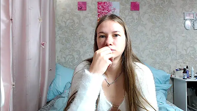 leila bambi  online show from 12, 9, 2025