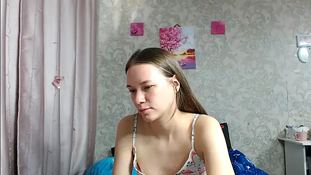 leila bambi  online show from 2, 10, 2025