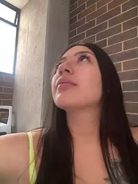Snapshot of Latina_vanessa chatting on 20, 4, 2026 Latina vanessa online show from 20, 4, 2026