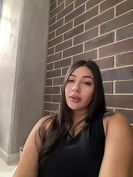 Snapshot of Latina_vanessa chatting on 22, 4, 2026 Latina vanessa online show from 22, 4, 2026