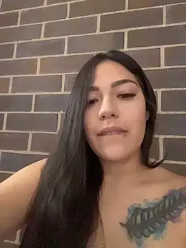 Snapshot of Latina_vanessa chatting on 3, 5, 2026 Latina vanessa online show from 3, 5, 2026