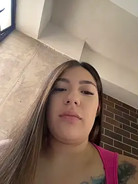 Snapshot of Latina_vanessa chatting on 1, 8, 2026 Latina vanessa online show from 1, 8, 2026