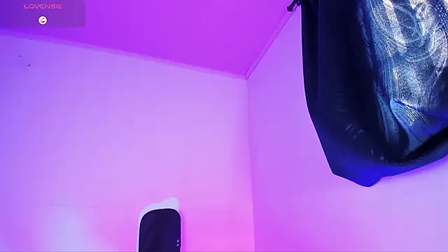 Snapshot of Leticia_brownn1 chatting on 12, 3, 2025 Leticia brownn1 online show from 12, 3, 2025