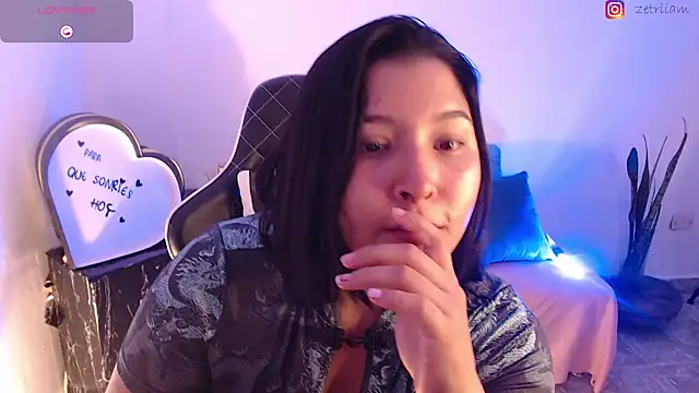 Snapshot of Zetrionn chatting on 13, 2, 2025 Zetrionn online show from 13, 2, 2025