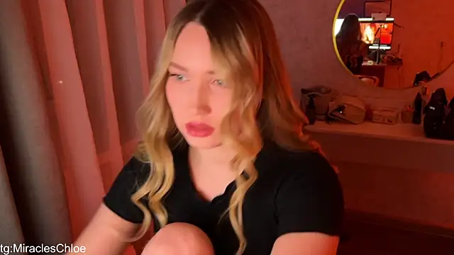 Snapshot of ChloeMillerMeow chatting on 6, 4, 2026 ChloeMillerMeow online show from 6, 4, 2026