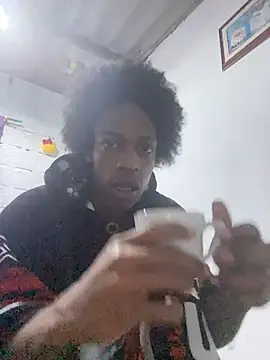 Snapshot of Larry-n-clouds chatting on 31, 3, 2026 Larry-n-clouds online show from 31, 3, 2026