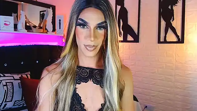 camila hootie online show from 5, 2, 2025