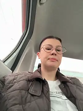 Snapshot of RinaCat chatting on 7, 4, 2026 RinaCat online show from 7, 4, 2026