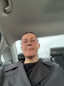 Snapshot of RinaCat chatting on 21, 4, 2026 RinaCat online show from 21, 4, 2026