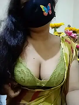 Snapshot of Ameera19 chatting on 18, 7, 2026 Ameera19 online show from 18, 7, 2026