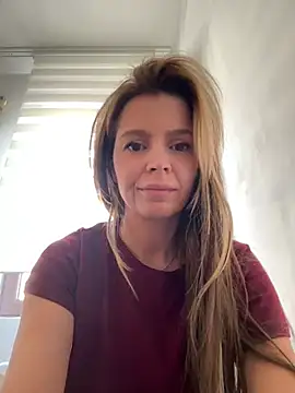 Snapshot of EvaDiamondXX chatting on 10, 3, 2025 EvaDiamondXX online show from 10, 3, 2025