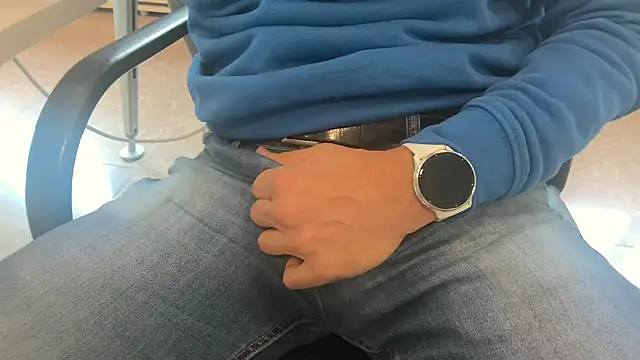 alessandroman2114 online show from 29, 10, 2025