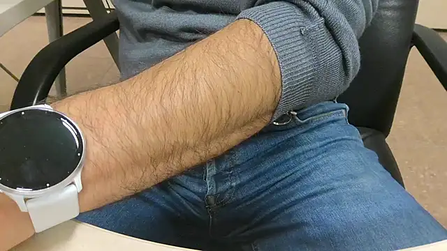 alessandroman2114 online show from 13, 11, 2025