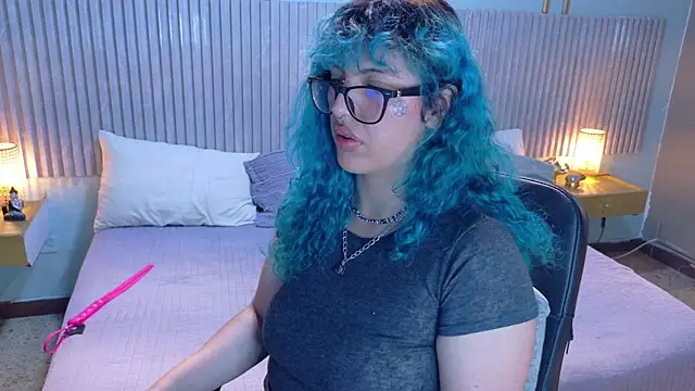 Snapshot of Eli666uwu chatting on 1, 4, 2026 Eli666uwu online show from 1, 4, 2026