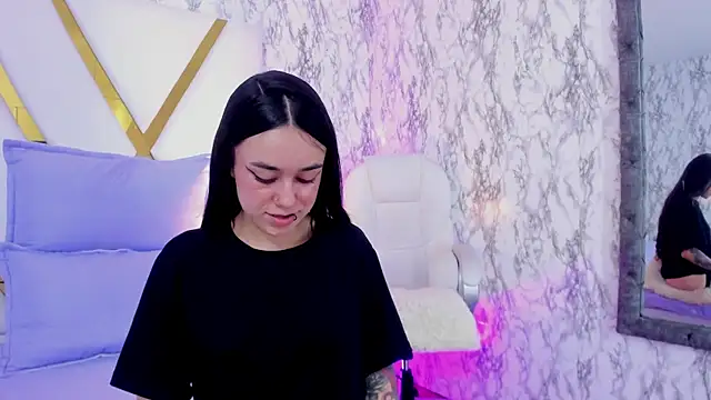 Athziry  online show from 17, 12, 2024