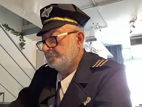 Snapshot of EroticVenetian chatting on 17, 3, 2025 EroticVenetian online show from 17, 3, 2025