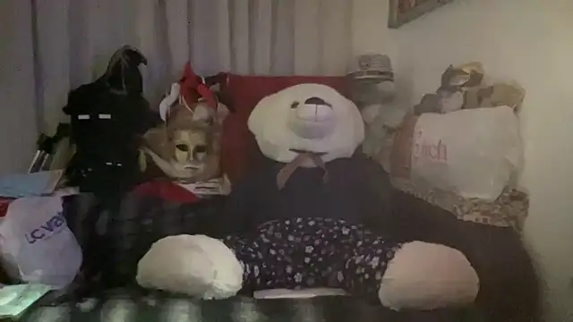 Snapshot of EroticVenetian chatting on 17, 11, 2025 EroticVenetian online show from 17, 11, 2025