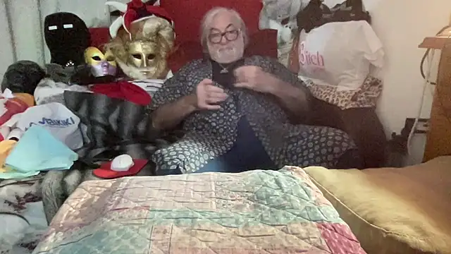 Snapshot of EroticVenetian chatting on 28, 11, 2025 EroticVenetian online show from 28, 11, 2025