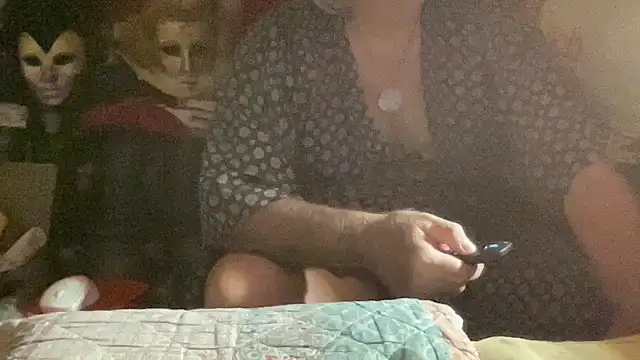 Snapshot of EroticVenetian chatting on 4, 12, 2025 EroticVenetian online show from 4, 12, 2025