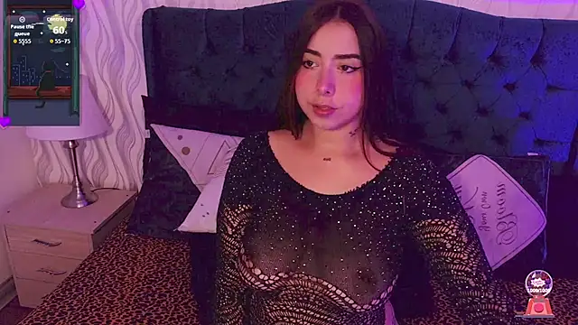 Snapshot of ANNE_HONEY55 chatting on 15, 12, 2025 ANNE HONEY55 online show from 15, 12, 2025