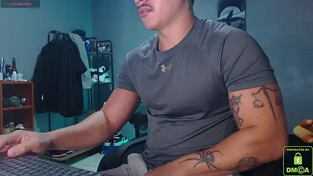 Snapshot of paulo_allen chatting on 17, 3, 2025 paulo allen online show from 17, 3, 2025