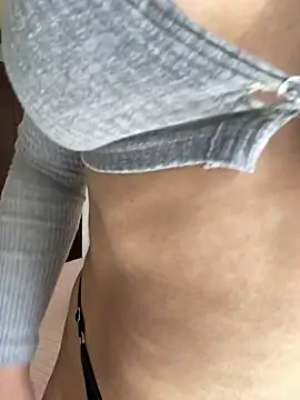 Snapshot of montmariana chatting on 26, 4, 2026 montmariana online show from 26, 4, 2026