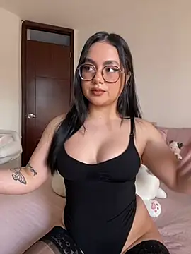 montmariana online show from 11, 7, 2026