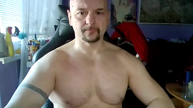 Snapshot of Sports-beast chatting on 13, 3, 2026 Sports-beast online show from 13, 3, 2026