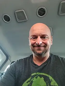 Snapshot of Sports-beast chatting on 14, 4, 2026 Sports-beast online show from 14, 4, 2026